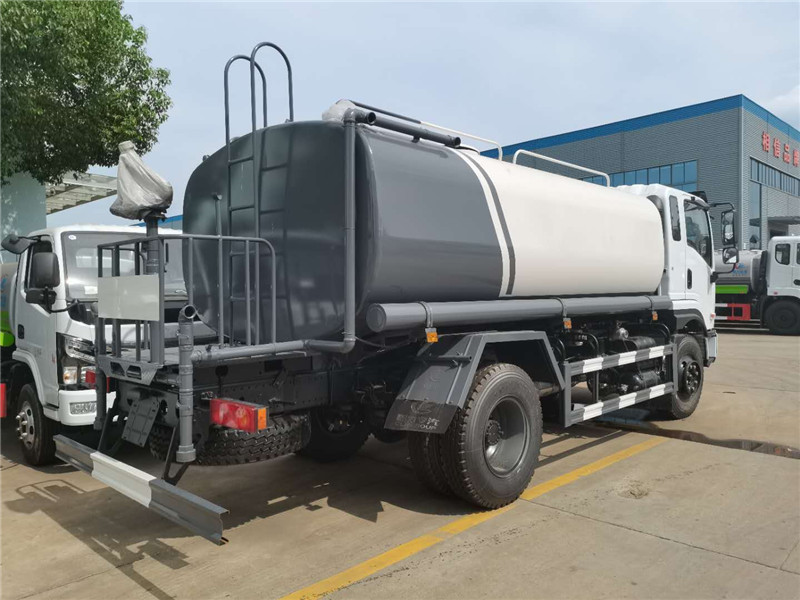 國六東風(fēng)專底D1 12噸灑水車