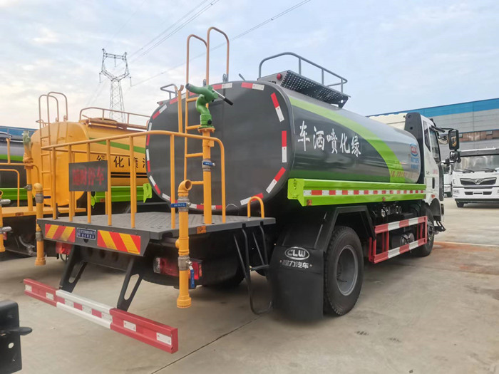 國(guó)六解放J6 12方灑水車_解放12方灑水車價(jià)格_解放12方灑水車圖片_程力灑水車廠家